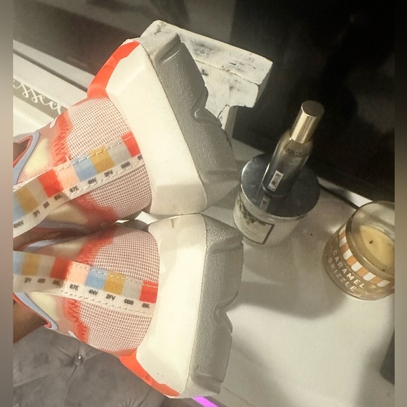 Nike Vista Lite SE - Picture 2 of 4